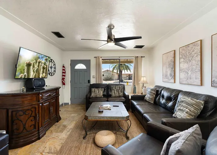 Spacious Retreat 4br Private Pool * Phoenix