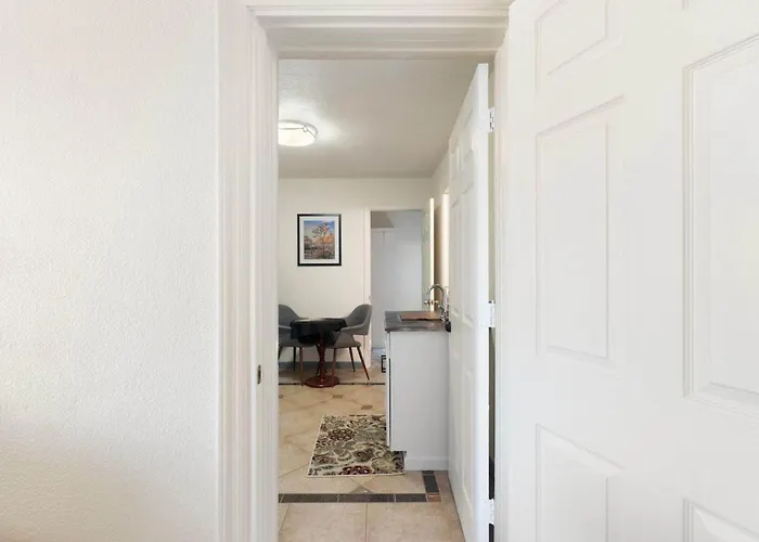 Spacious Retreat 4br Private Pool