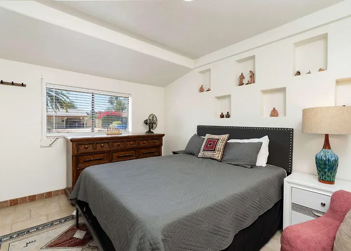 Spacious Retreat 4br Private Pool Ferienhaus Phoenix