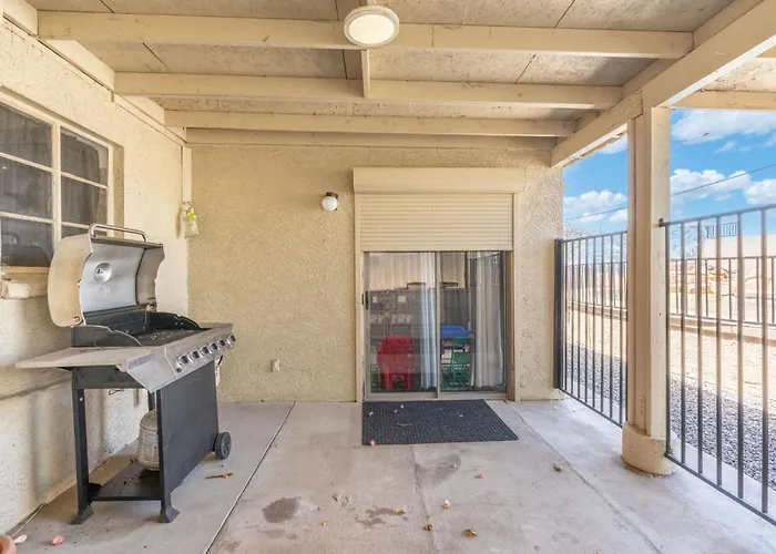 Ferienhaus Spacious Retreat 4br Private Pool Phoenix