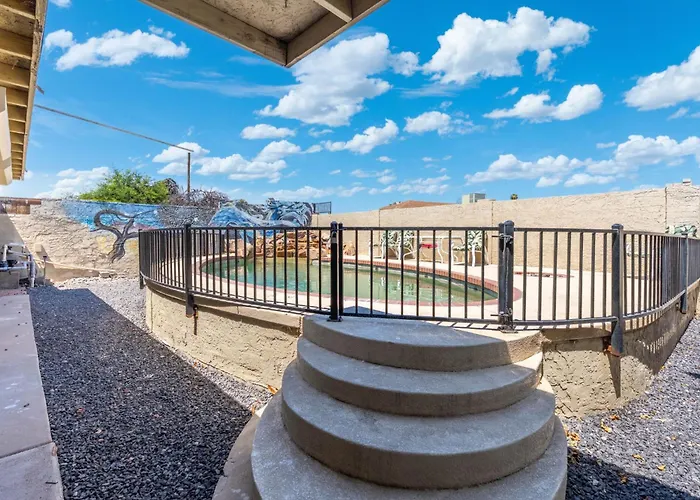 Spacious Retreat 4br Private Pool * Phoenix